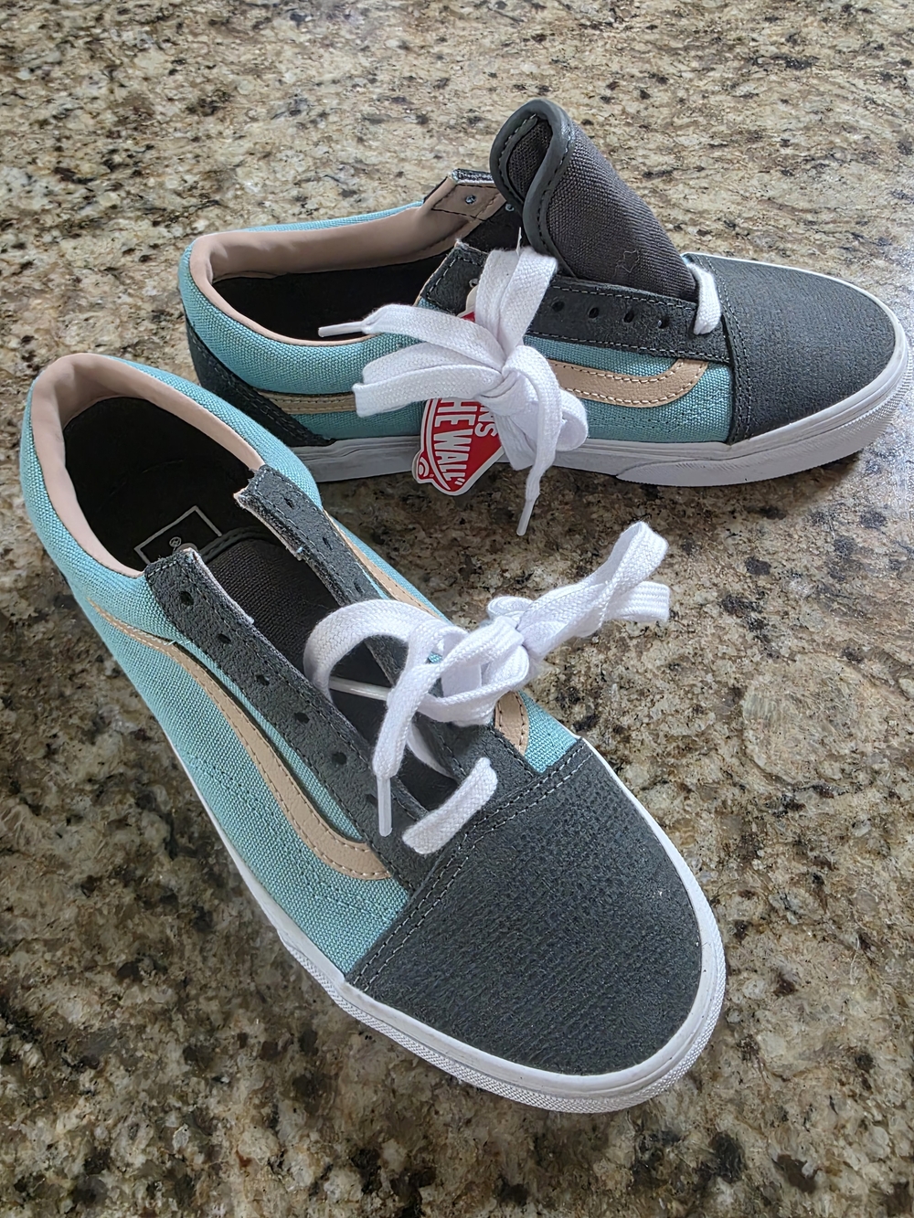 NWT Vans Textured Suede OLD SKOOL Shoes Men’s 5.5 Women's 7 Aqua Blue Gray Grey